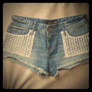 HOLLISTER jean shorts